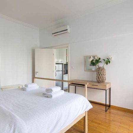 Classic Apartment For 4 People A Athens Luaran gambar