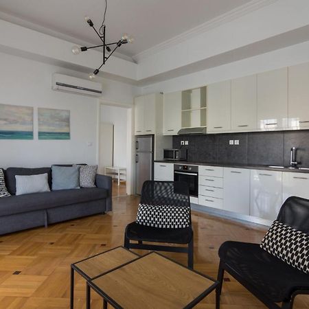 Classic Apartment For 4 People A Athens Luaran gambar