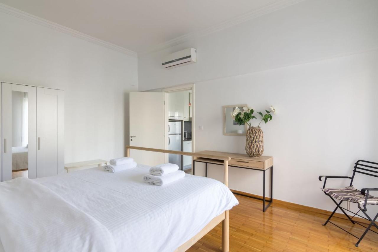 Classic Apartment For 4 People A Athens Luaran gambar