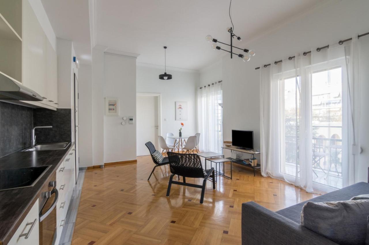 Classic Apartment For 4 People A Athens Luaran gambar